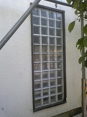 ガラスブロック撤去.jpg